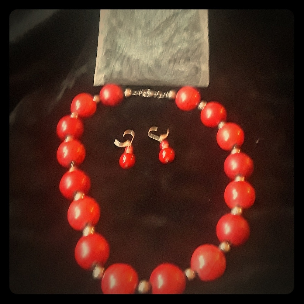 Hand crafted red pearl like Necklace + matching E